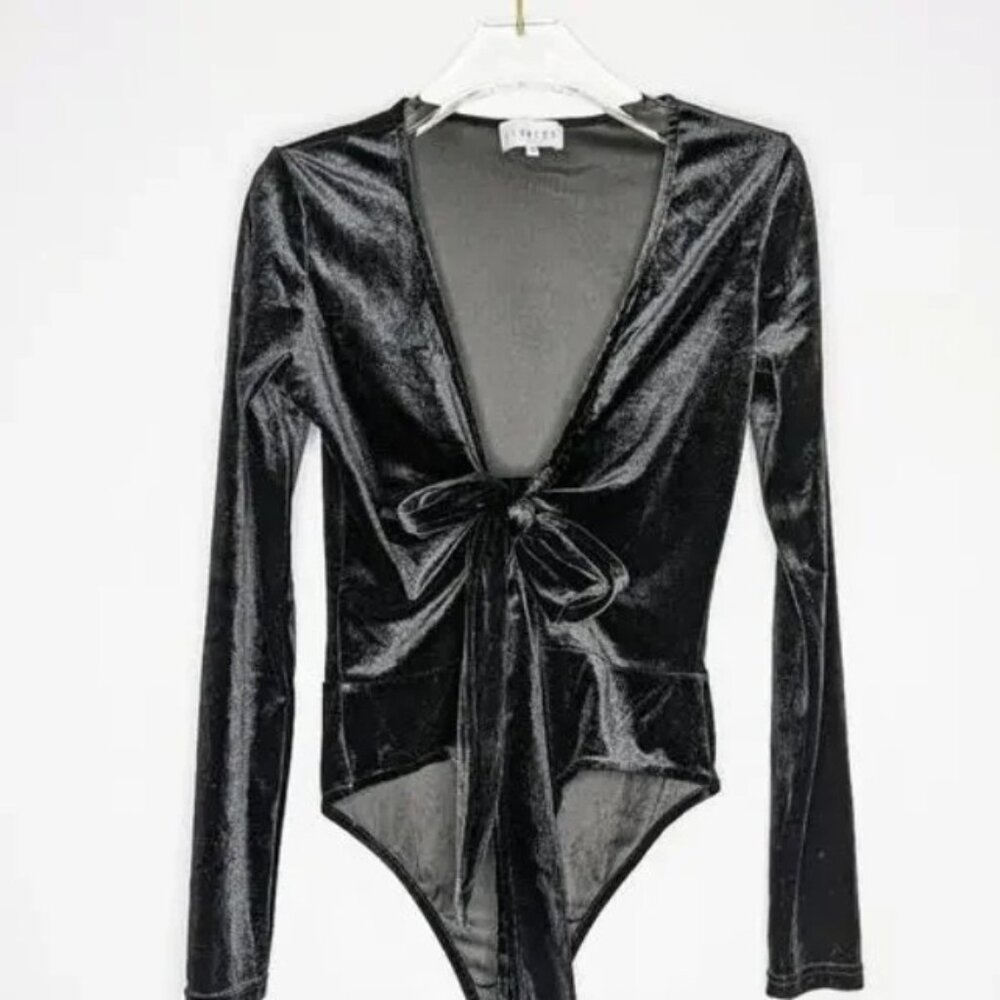 Lioness black Shameless Velvet Bodysuit Plunging V-Neck Bow Detail Long Sleeve